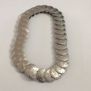 Silver tone elastic belt